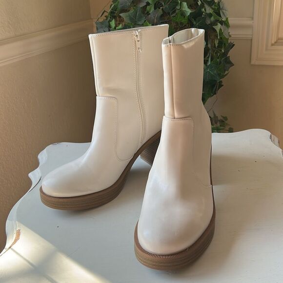 Universal Thread Jenna Platform Boots With Memory Foam Insole Off White Sz 11 - Picture 7 of 12